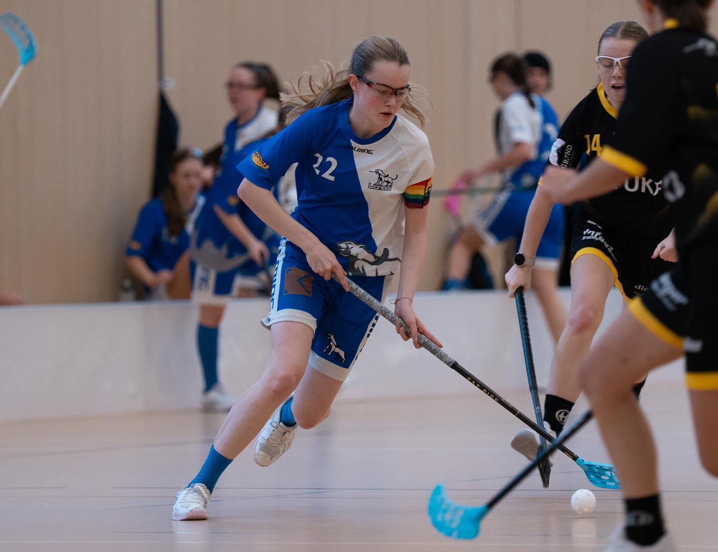 Das nächste Spielwochenende steht bereits bevor, trotzdem wollen wir noch einmal auf die vergangene Runde der U21 zurückschauen! Vielen Dank für die Bilder, @n.rechberger! 📸
🔵⚪️
#lioness #floorballzurichlioness #unihockey #swissunihockey #innenandy #salibandy #zurich #switzerland #schweiz #taurussports