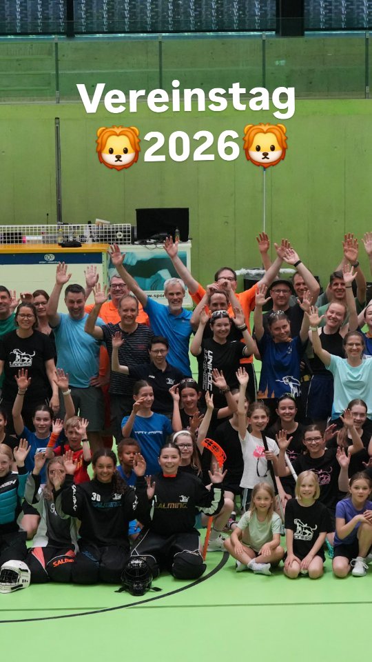 🦁💙 25 Jahre Floorball Zürich Lioness 💙🦁
Was für ein Tag! Gemeinsam haben wir unser 25-jähriges Jubiläum gefeiert: mit Mitgliederversammlung, Apéro, Plauschturnier, vielen bekannten Gesichtern, Familien, Freunden und einem gemütlichen Grillabend. Den perfekten Abschluss bildete das gemeinsame Public Viewing der Schweizer Eishockey-Nati. 🇨🇭🏒
Danke an alle, die diesen besonderen Tag mit uns gefeiert haben und unseren Verein seit 25 Jahren prägen. Auf die nächsten 25 Jahre Lioness! 🦁✨
#floorballzurichlioness #lioness #25JahreLioness #Vereinstag #unihockey
