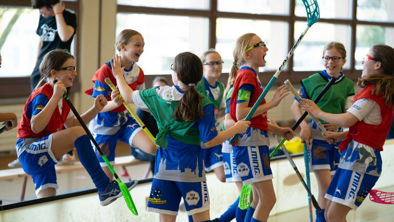 Atleta- mehr Mädchen im Sport. Bild von Nils Rechberger